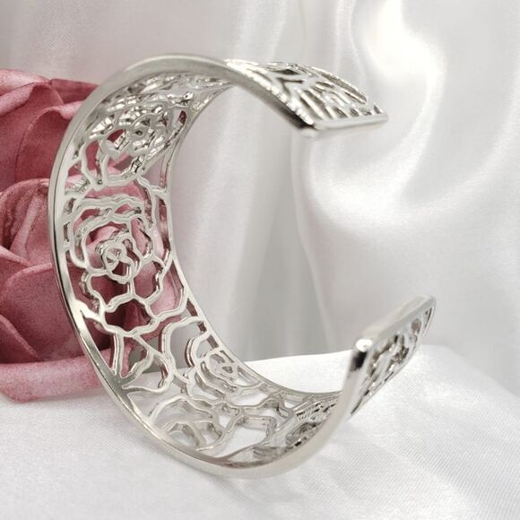 Brand New Top Fashion Sterling Silver Rose Pattern Bracelet - Picture 3 of 5